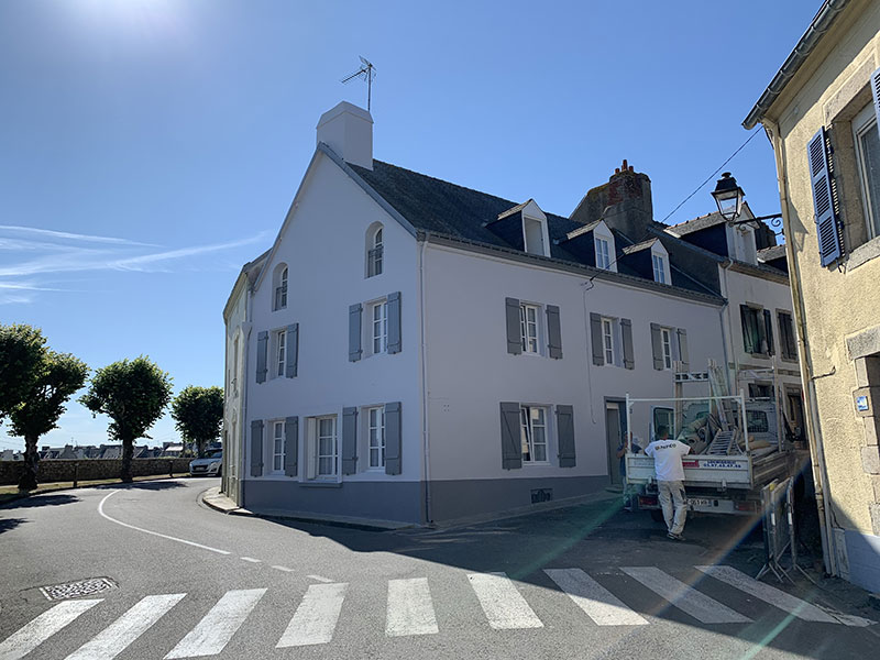Ravalement de façade maison Riantec bord de mer Morbihan
